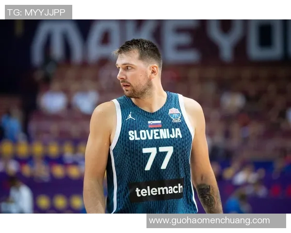 东契奇狂砍73分刷新现役得分纪录独行侠成功终结太阳的11连胜之路